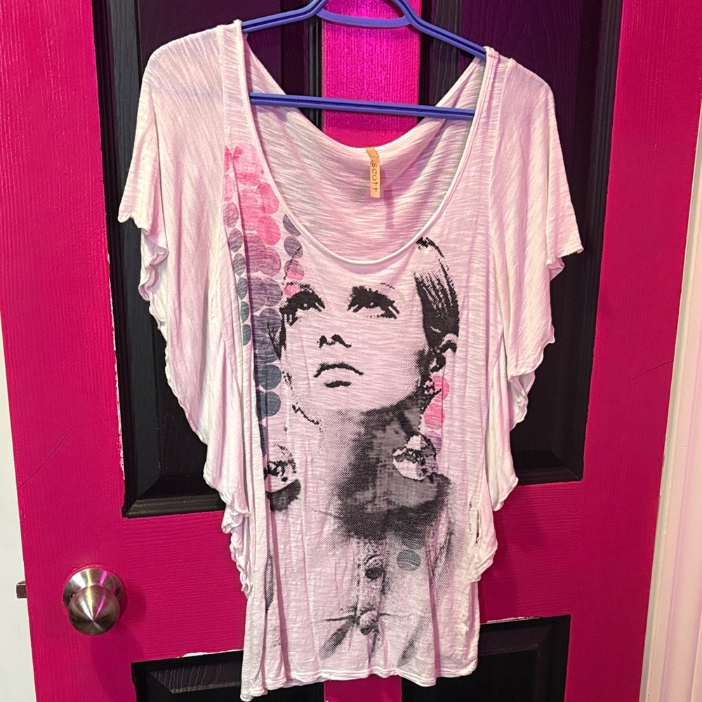 Vintage Graphic Print Women's Top - White and Pink